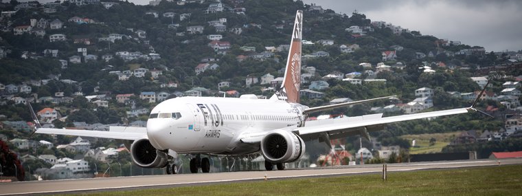 Max 8 landing .jpg